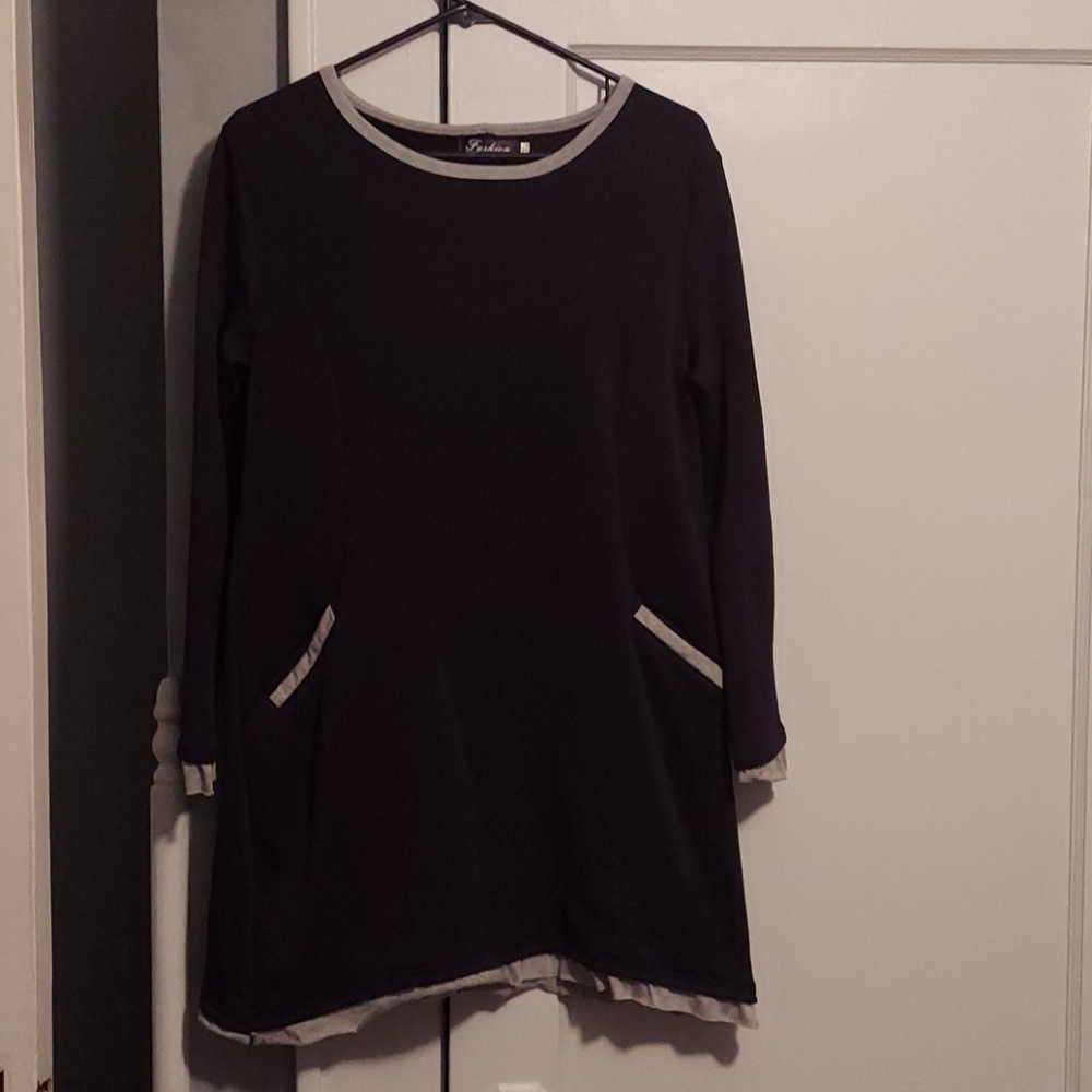 Mini dress with pockets